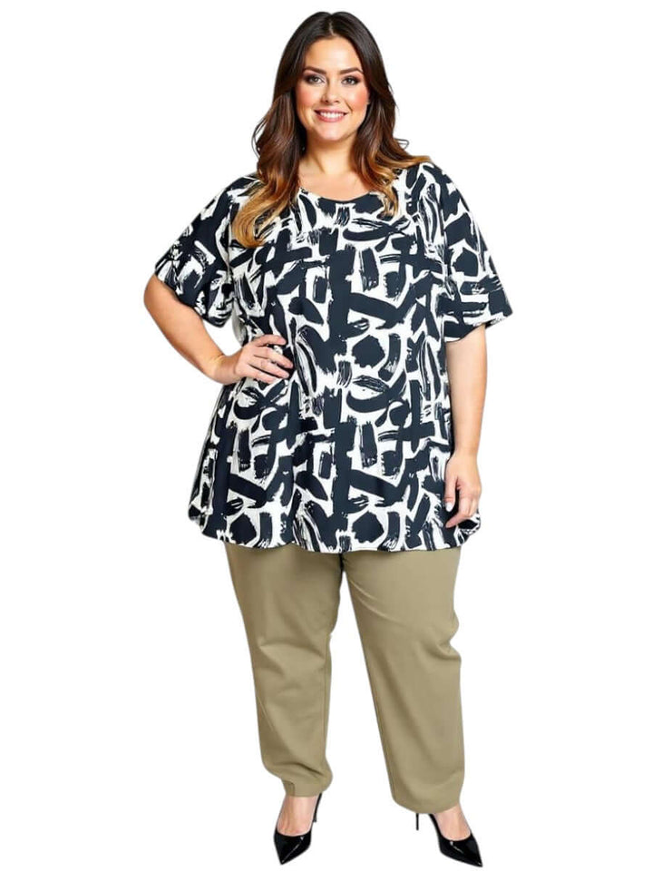 Women’s Plus Size Johanna Top in Black and Cream Print by Dale and Waters, featuring a flowing A-line silhouette.