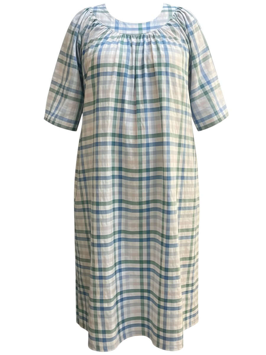 Parish Seersucker Dress - Blue Print. Plus size women’s dress in breathable cotton, perfect for summer style. Sizes 16-50.