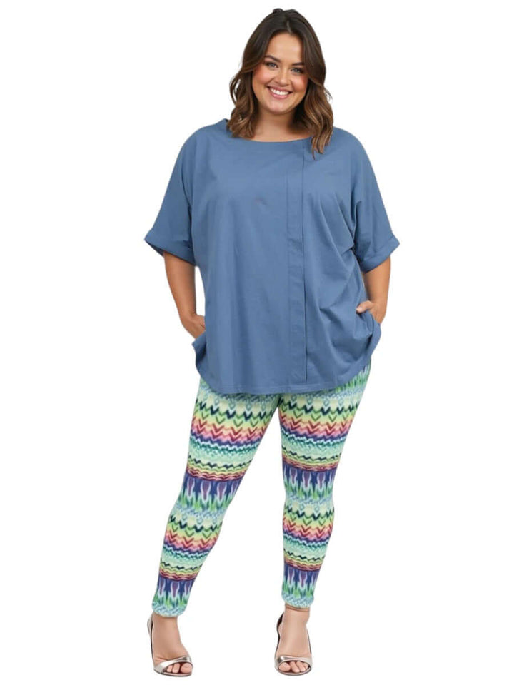 Women wearing Atlas Leggings - Multi Print with a blue top, showcasing plus size fashion for sizes 16-50 by dale & waters.