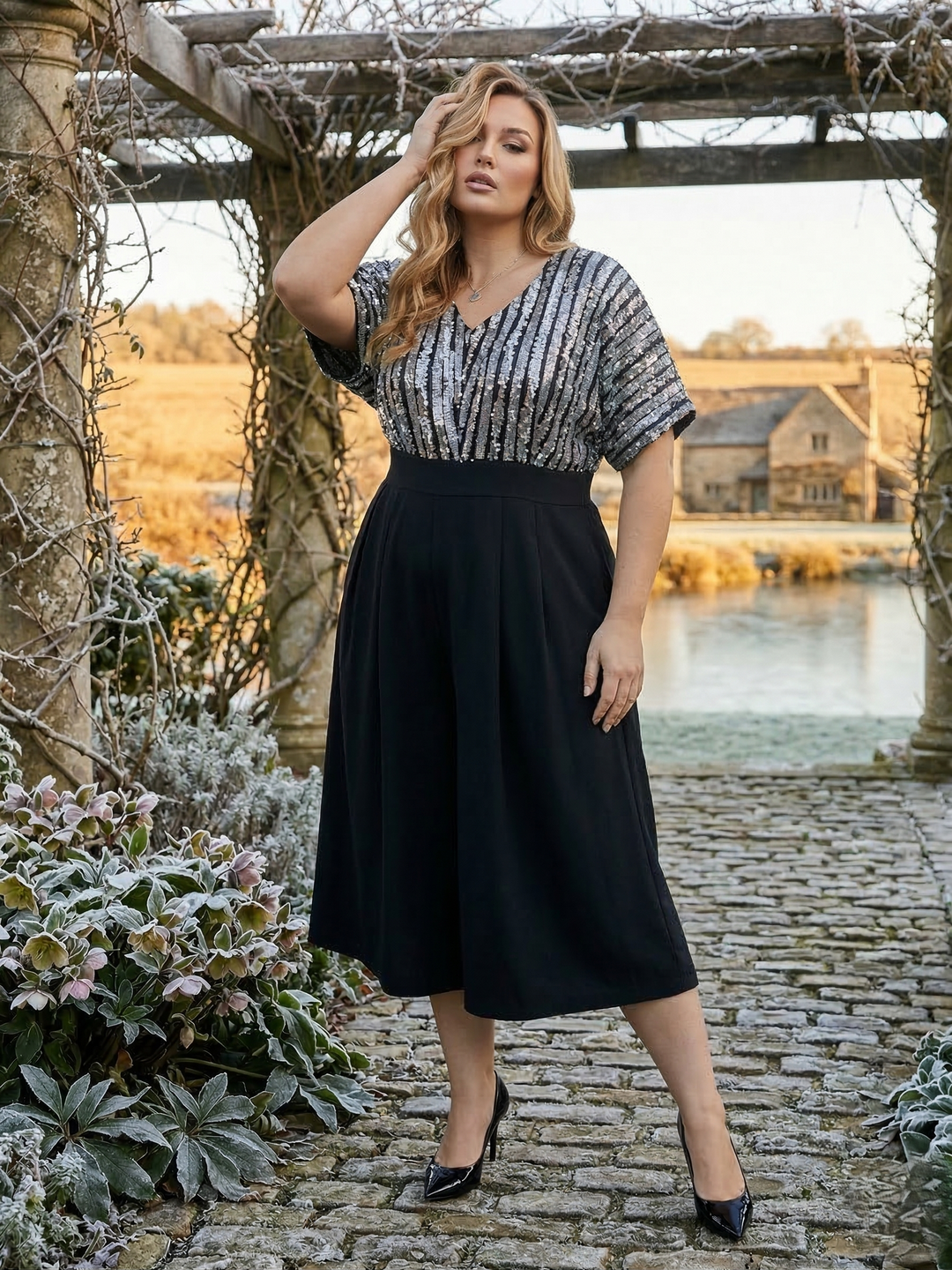 Midnight Sonata Dress - Black