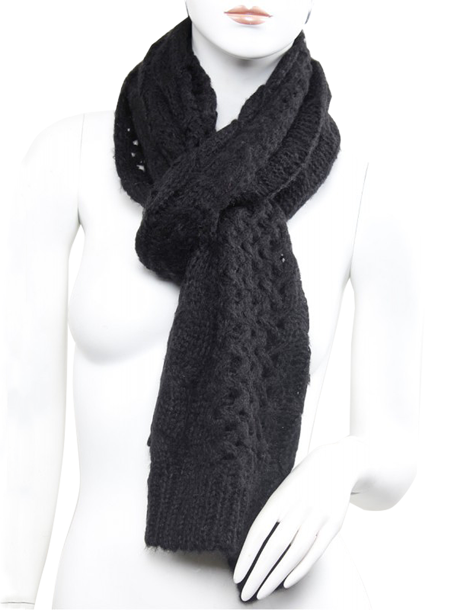 Knitted Scarf - Black*
