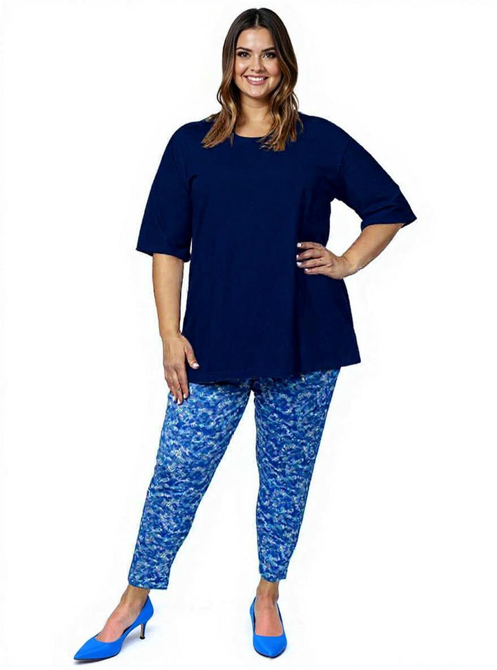 Truly Leggings - Navy Blue Print*